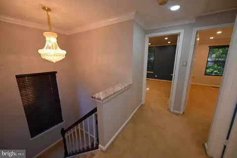 Entry Way - 15019 Shamrock Ridge Rd, Silver Spring, MD 20906 photo 2 of 5