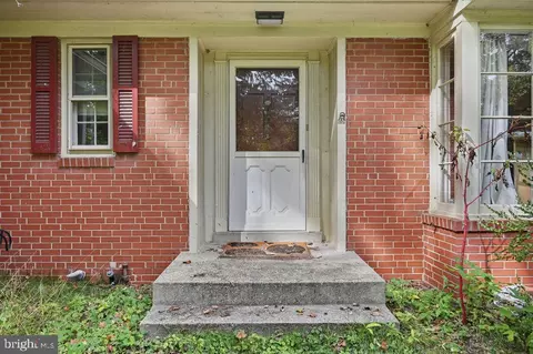 Exterior - 1700 Priscilla Dr, Silver Spring, MD 20904 photo 2 of 5