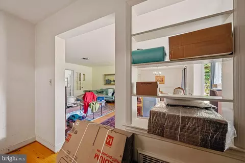 Entry Way - 1700 Priscilla Dr, Silver Spring, MD 20904 photo 1 of 5