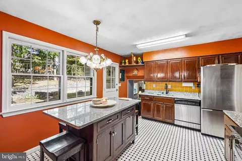 Kitchen - 12515 White Dr, Silver Spring, MD 20904 photo 3 of 4