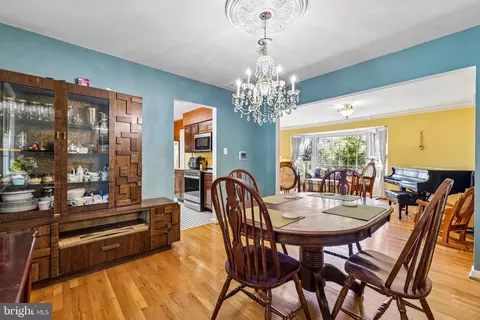 Dining - 12515 White Dr, Silver Spring, MD 20904 photo 2 of 2