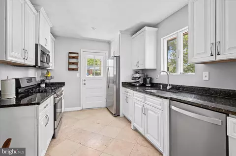 Kitchen - 10401 Haywood Dr, Silver Spring, MD 20902 photo 1 of 2