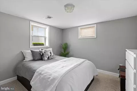 Bedroom - 10401 Haywood Dr, Silver Spring, MD 20902 photo 2 of 2