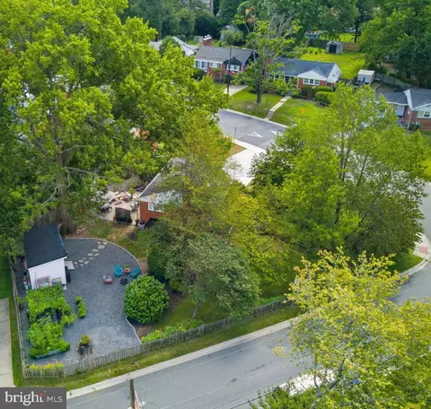 View/Area - 10401 Haywood Dr, Silver Spring, MD 20902 photo 1 of 2