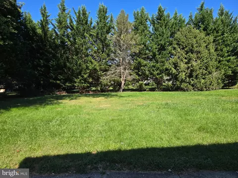 Exterior - 15451 Thompson Rd, Silver Spring, MD 20905 photo 4 of 4