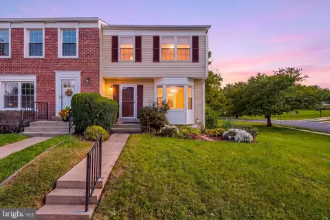 46 Starboard Ct, Gaithersburg, MD 20877