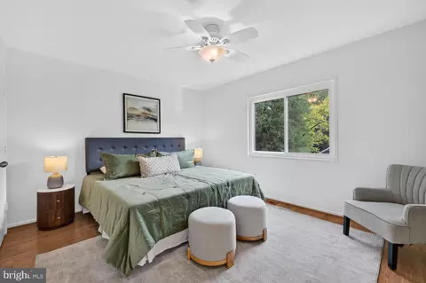 Bedroom - 8142 Hartford Ave, Silver Spring, MD 20910 photo 5 of 6