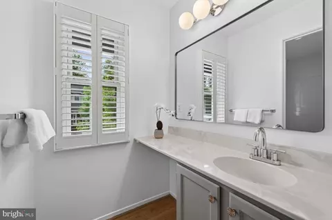 Bath - 8142 Hartford Ave, Silver Spring, MD 20910 photo 3 of 4