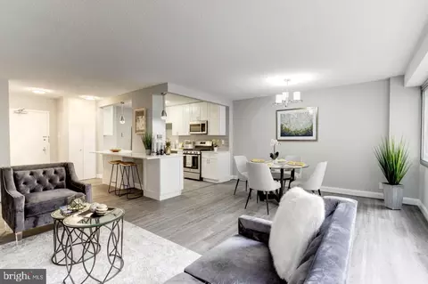 4515 Willard Ave #615S, Chevy Chase, MD 20815