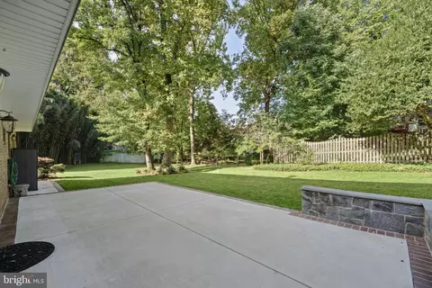 Exterior - 517 Highgate Ter, Silver Spring, MD 20904 photo 11 of 12