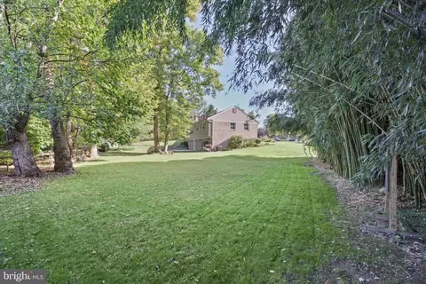Exterior - 517 Highgate Ter, Silver Spring, MD 20904 photo 8 of 12