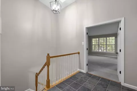 Entry Way - 3 Fiddleleaf Ct, Olney, MD 20832 photo 5 of 8