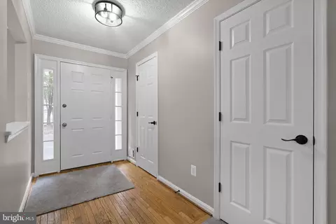 Entry Way - 3 Fiddleleaf Ct, Olney, MD 20832 photo 1 of 8