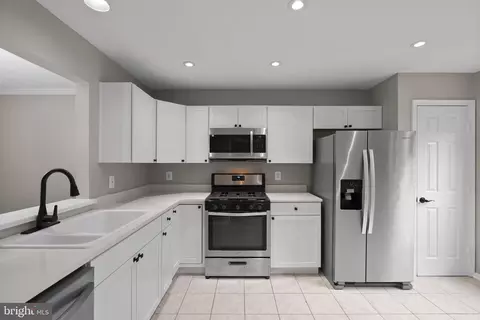 Other - 3 Fiddleleaf Ct, Olney, MD 20832 photo 2 of 16