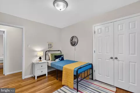 Bedroom - 2305 Peggy Ln, Silver Spring, MD 20910 photo 6 of 7