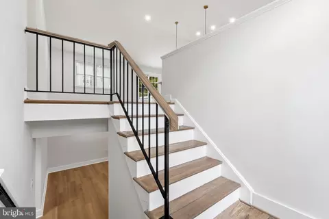 Entry Way - 13205 Wilton Oaks Dr, Silver Spring, MD 20906 photo 2 of 3