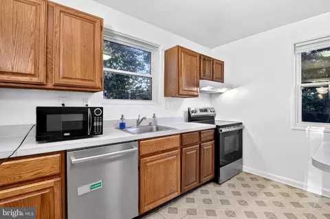 Kitchen - 11813 College View Dr, Silver Spring, MD 20902 photo 6 of 7