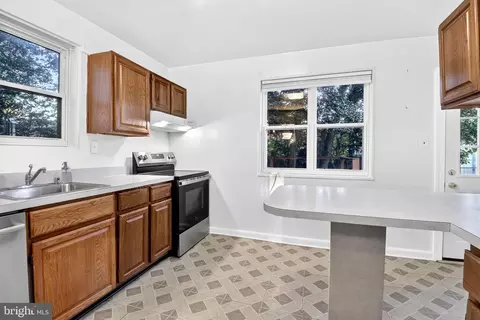 Kitchen - 11813 College View Dr, Silver Spring, MD 20902 photo 5 of 7