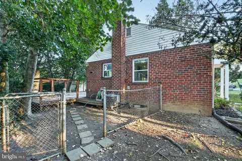 Exterior - 11813 College View Dr, Silver Spring, MD 20902 photo 4 of 5