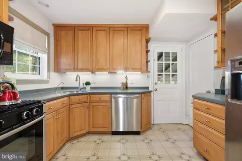 Kitchen - 10016 Portland Rd, Silver Spring, MD 20901 photo 3 of 3