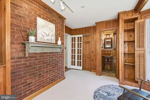 Entry Way - 10016 Portland Rd, Silver Spring, MD 20901 photo 1 of 2
