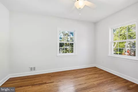 Bedroom - 10016 Portland Rd, Silver Spring, MD 20901 photo 4 of 4