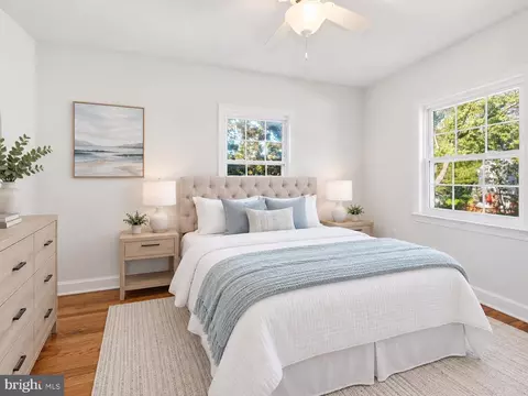 Bedroom - 10016 Portland Rd, Silver Spring, MD 20901 photo 3 of 4