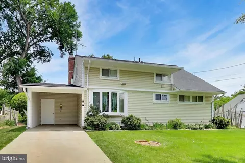 818 E Jefferson St, Rockville, MD 20852