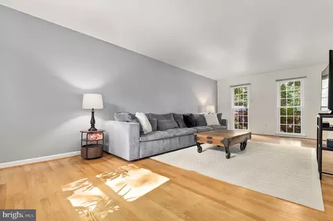 Living - 2203 Aventurine Way, Silver Spring, MD 20904 photo 3 of 6