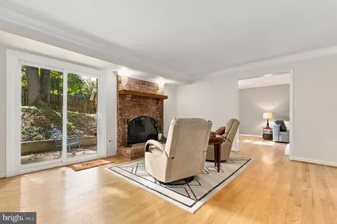 Living - 2203 Aventurine Way, Silver Spring, MD 20904 photo 1 of 6