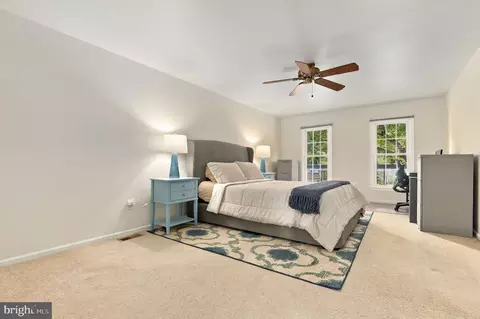 Bedroom - 2203 Aventurine Way, Silver Spring, MD 20904 photo 4 of 5