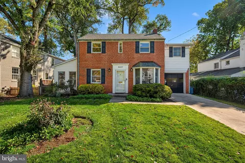8507 Hempstead Ave, Bethesda, MD 20817