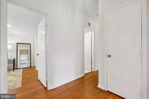 Entry Way - Undisclosed, Silver Spring, MD 20902 photo 5 of 5