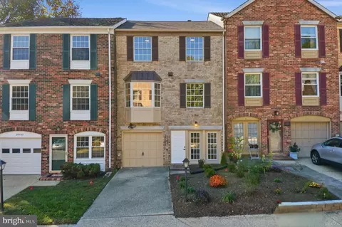 10932 Pebble Run Dr, Silver Spring, MD 20902