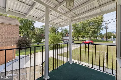 Exterior - 620 University Blvd W, Silver Spring, MD 20901 photo 6 of 6