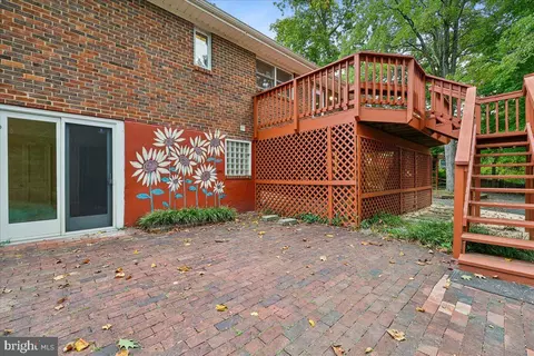 Exterior - 10525 Kinloch Rd, Silver Spring, MD 20903 photo 8 of 19
