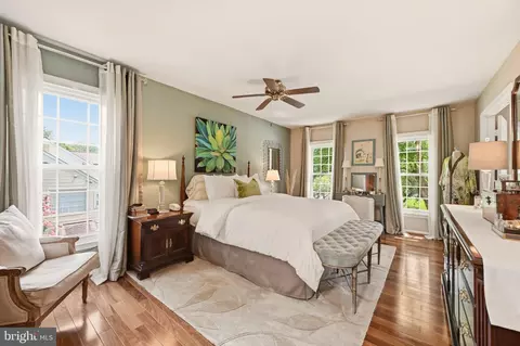 Bedroom - 13420 Rippling Brook Dr, Silver Spring, MD 20906 photo 2 of 3