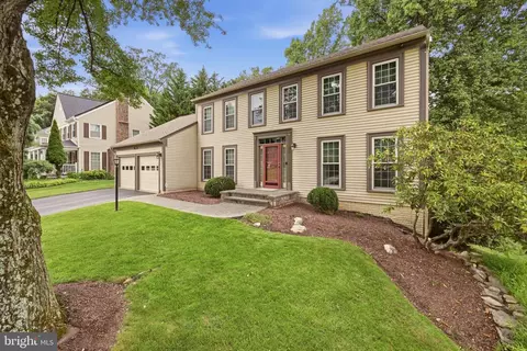 Exterior - 13420 Rippling Brook Dr, Silver Spring, MD 20906 photo 2 of 6