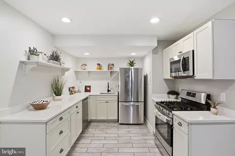 Kitchen - 8618 Manchester Rd #4, Silver Spring, MD 20901 photo 1 of 3