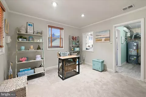 10511 Huntley Pl, Silver Spring, MD 20902 | MLS# MDMC2260928 | 19 ...
