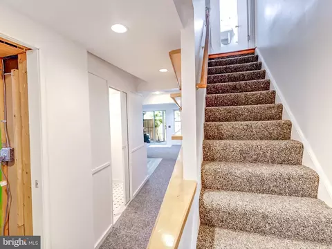 Entry Way - 9 Long Green Ct, Silver Spring, MD 20906 photo 1 of 1