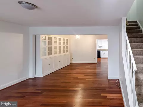 Living - 9 Long Green Ct, Silver Spring, MD 20906 photo 4 of 5