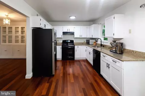 Kitchen - 9 Long Green Ct, Silver Spring, MD 20906 photo 1 of 2