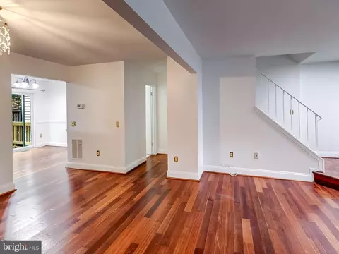 Living - 9 Long Green Ct, Silver Spring, MD 20906 photo 3 of 5