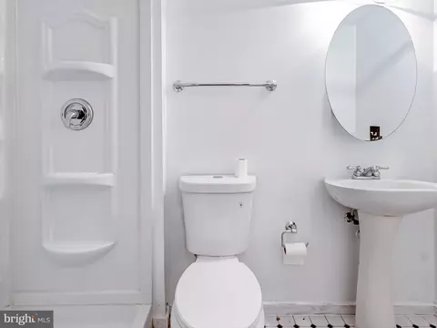 Bath - 9 Long Green Ct, Silver Spring, MD 20906 photo 4 of 4