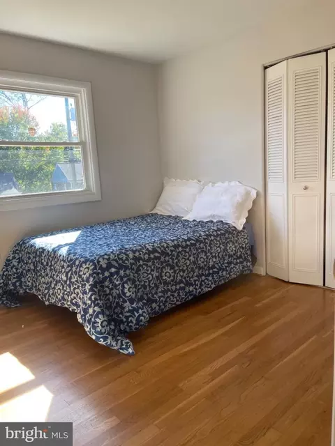 Bedroom - 2407 Hayden Dr, Silver Spring, MD 20902 photo 2 of 5