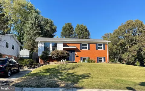 Exterior - 2407 Hayden Dr, Silver Spring, MD 20902 photo 2 of 6