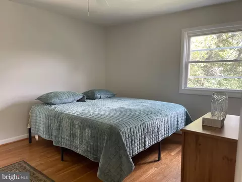 Bedroom - 2407 Hayden Dr, Silver Spring, MD 20902 photo 5 of 5