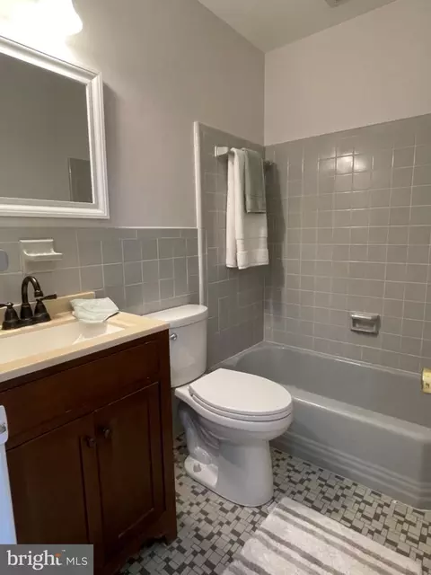 Bath - 2407 Hayden Dr, Silver Spring, MD 20902 photo 2 of 5