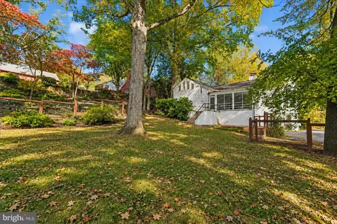 Exterior - 1216 Dale Dr, Silver Spring, MD 20910 photo 13 of 19